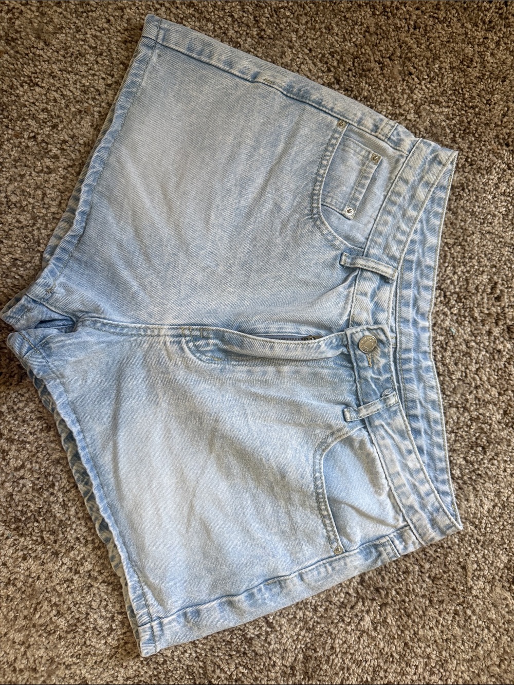 SHEIN Light Wash Denim High-Rise Jean Shorts